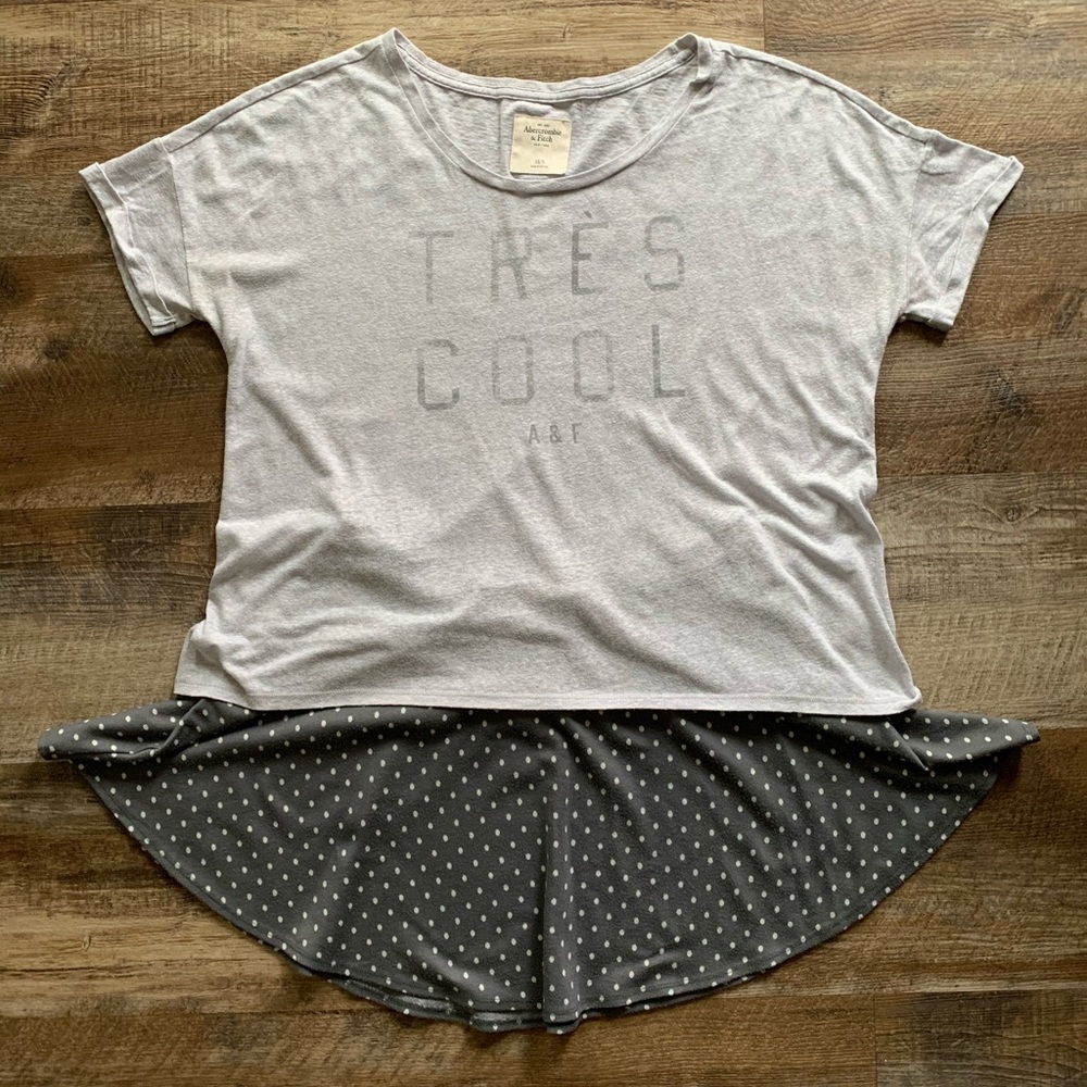 A&F W’s combo Gray oversized tee and Skater Skirt!